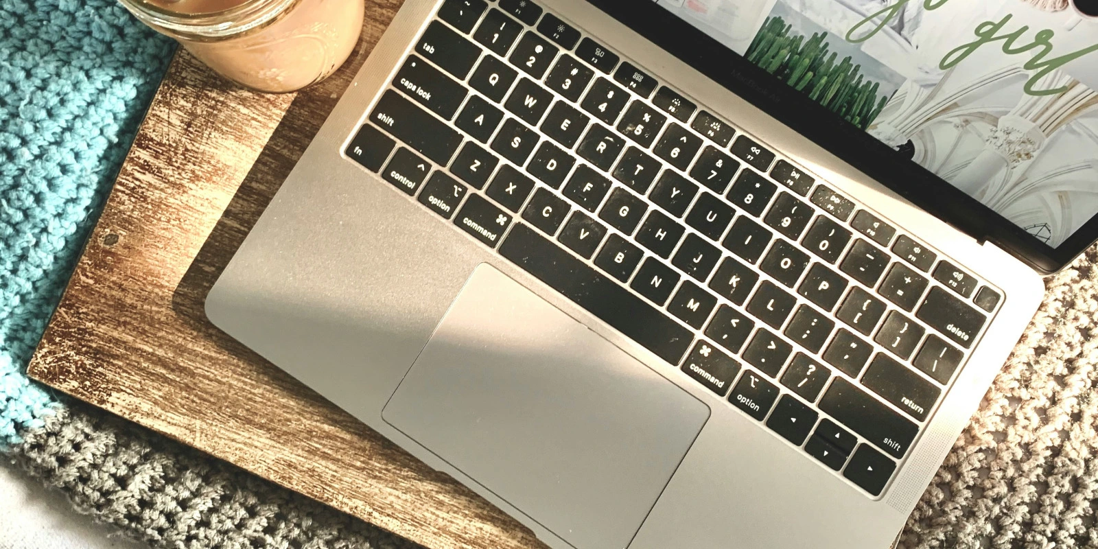 Intelligence Artificielle : Apprentissage Automatique et Réseaux Neurones